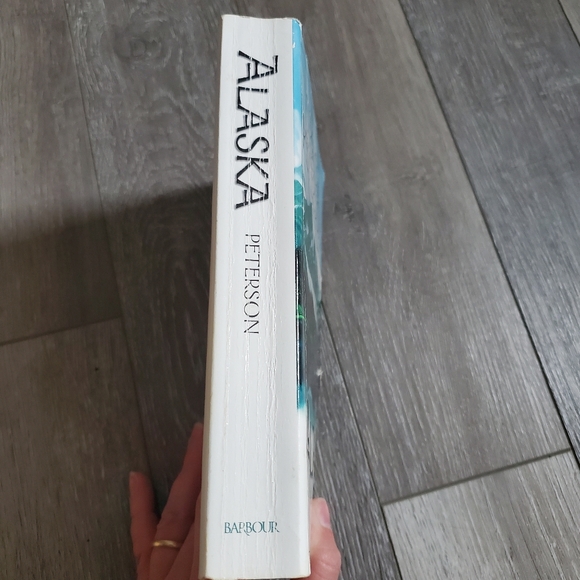 Alaska by Tracie Peterson - Picture 3 of 7